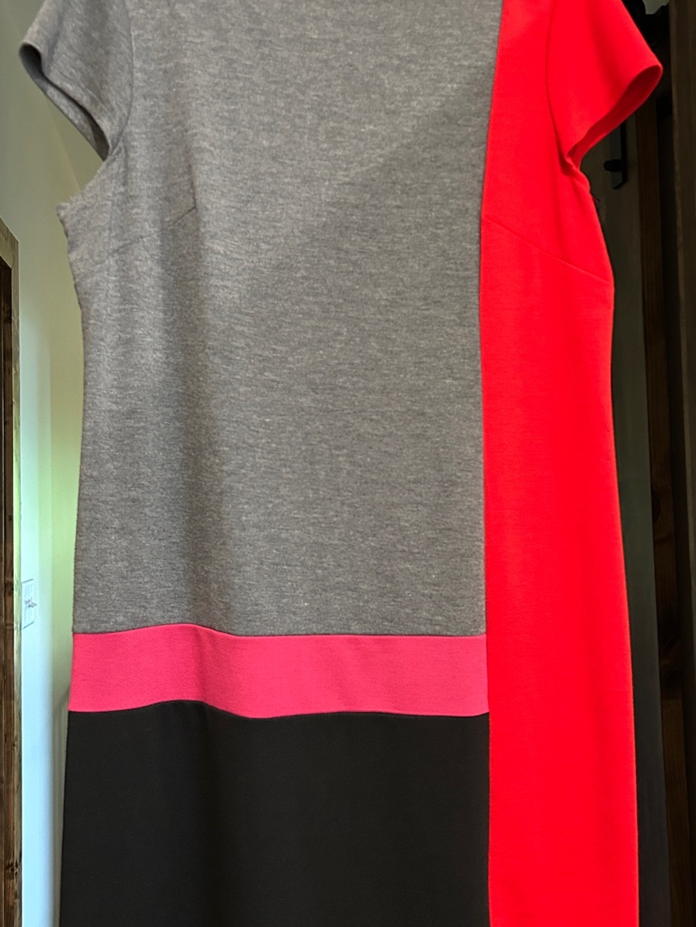 Jessica Howard Gray Dress with Hot Pink and Black Colorblock Panels